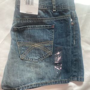 Tommy Hilfiger denim shorts size 6 New with Tags